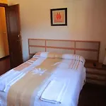 Becares Hostel