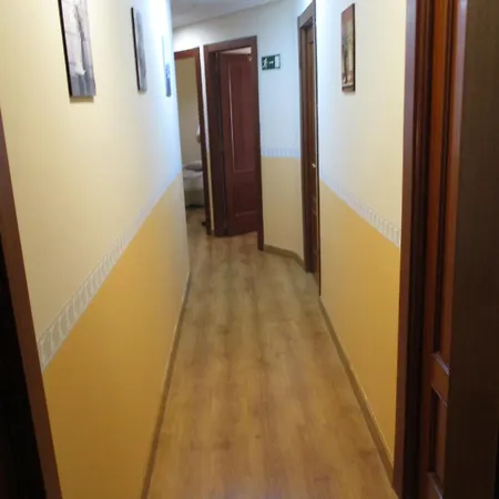 Hostal Becares *