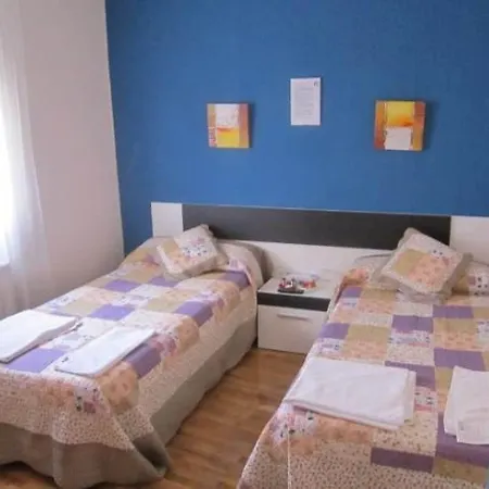 Becares Hostal Palencia