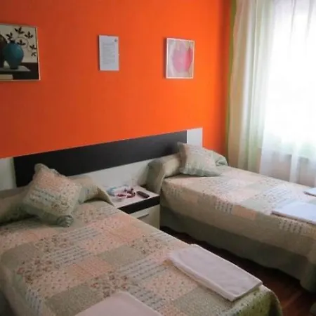 Hostal Becares