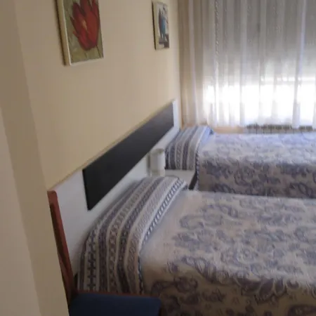 Hostal Becares