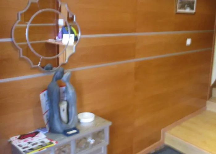 Auberge de jeunesse Becares *